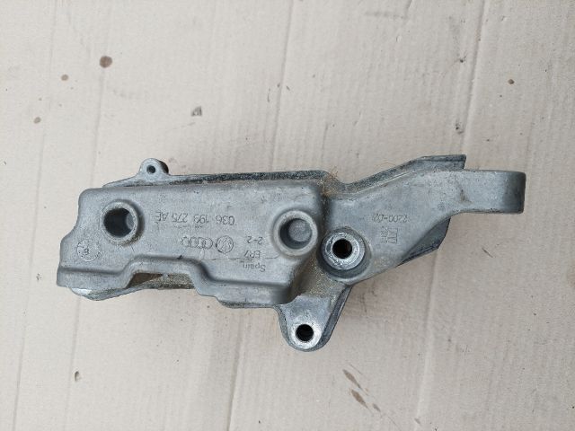 bontott SKODA OCTAVIA II Motor Tartó Bak (Fém)