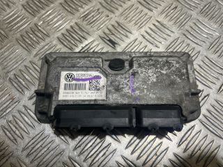 bontott SKODA OCTAVIA II Motorvezérlő