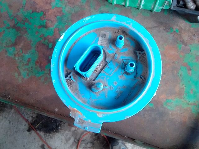 bontott SKODA OCTAVIA II Üzemanyag Szivattyú