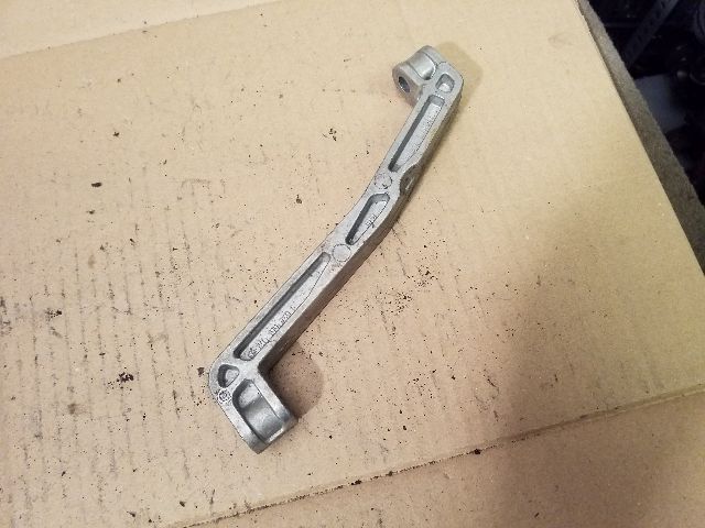 bontott SKODA OCTAVIA II Váltó Tartó Bak (Pozíciófüggetlen)