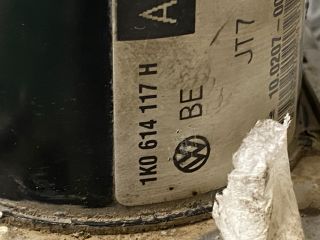 bontott SKODA OCTAVIA II ABS Kocka