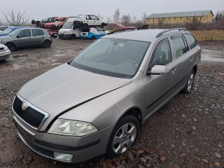 bontott SKODA OCTAVIA II Bal első Gólyaláb (Lengécsillapító, Rugó)