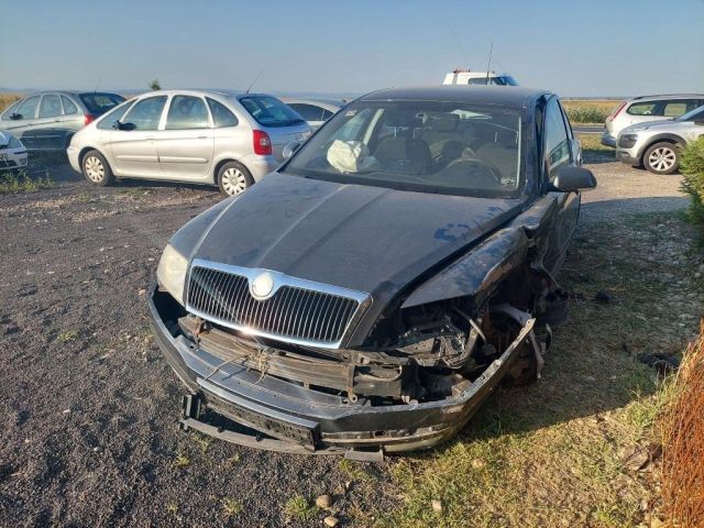 bontott SKODA OCTAVIA II Bal Féltengely