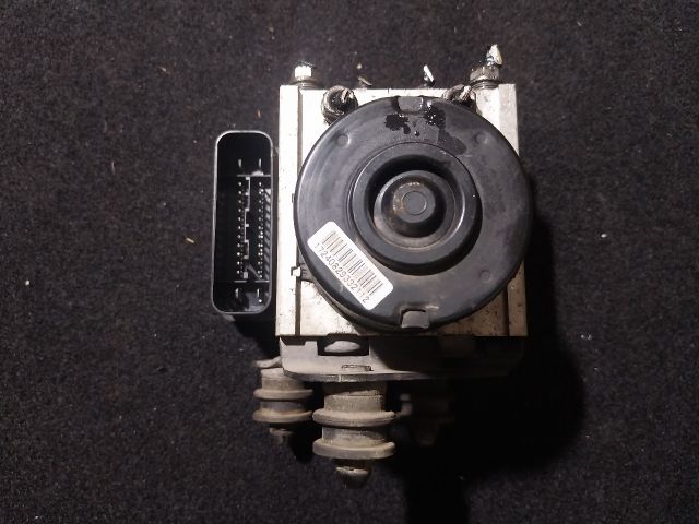 bontott SKODA OCTAVIA II ABS Kocka