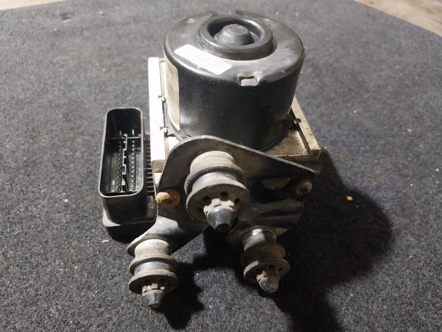 bontott SKODA OCTAVIA II ABS Kocka