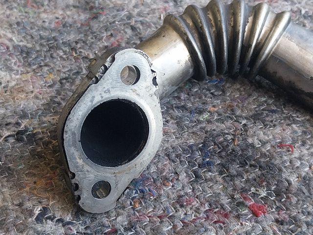 bontott SKODA OCTAVIA II EGR Hűtő Cső