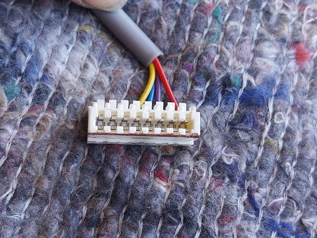 bontott SKODA OCTAVIA II Gyújtáskapcsoló Házzal