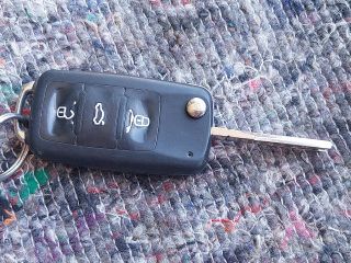 bontott SKODA OCTAVIA II Gyújtáskapcsoló Házzal