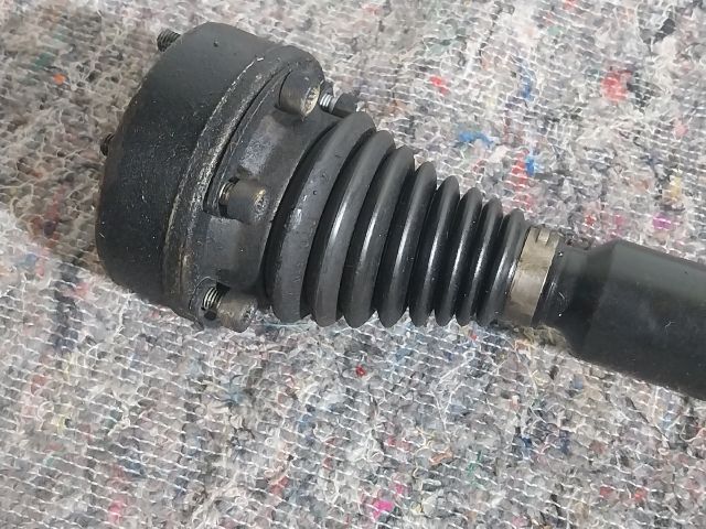 bontott SKODA OCTAVIA II Jobb Féltengely