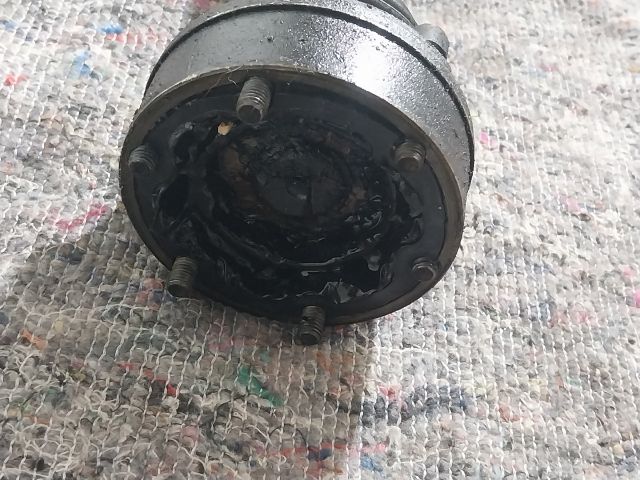 bontott SKODA OCTAVIA II Jobb Féltengely