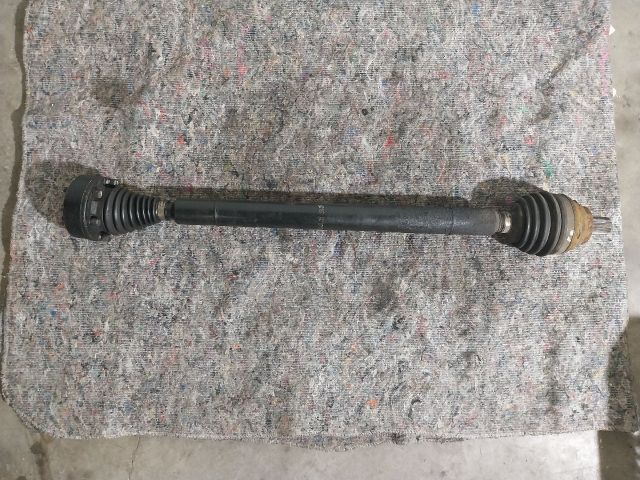 bontott SKODA OCTAVIA II Jobb Féltengely