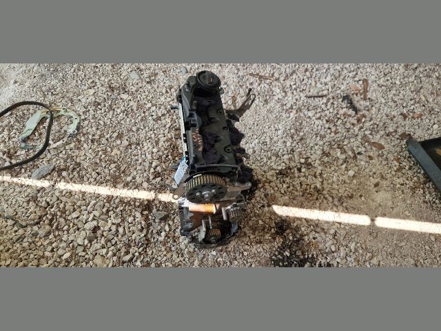 bontott SKODA OCTAVIA II Motor (Fűzött blokk hengerfejjel)