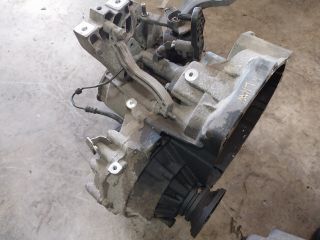 bontott SKODA OCTAVIA II Váltó (Mechanikus)