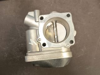 bontott SKODA OCTAVIA II Fojtószelep (Elektromos)