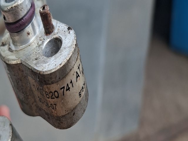 bontott SKODA OCTAVIA II Klíma Cső