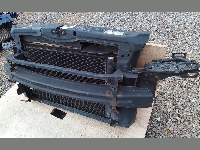 bontott SKODA OCTAVIA II Komplett Homlokfal (Részeivel)