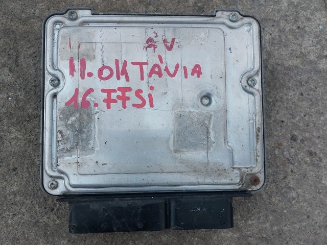 bontott SKODA OCTAVIA II Motorvezérlő