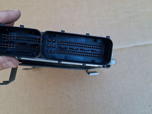 bontott SKODA OCTAVIA II Motorvezérlő