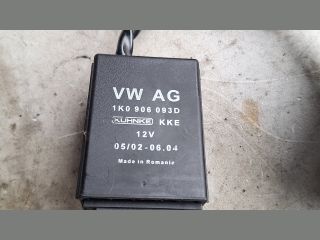 bontott SKODA OCTAVIA II Üzemanyag Szivattyú Relé