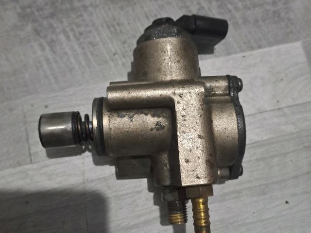 bontott SKODA OCTAVIA II Üzemanyag Szivattyú