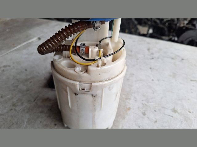 bontott SKODA OCTAVIA II Üzemanyag Szivattyú