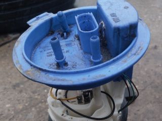 bontott SKODA OCTAVIA II Üzemanyag Szivattyú