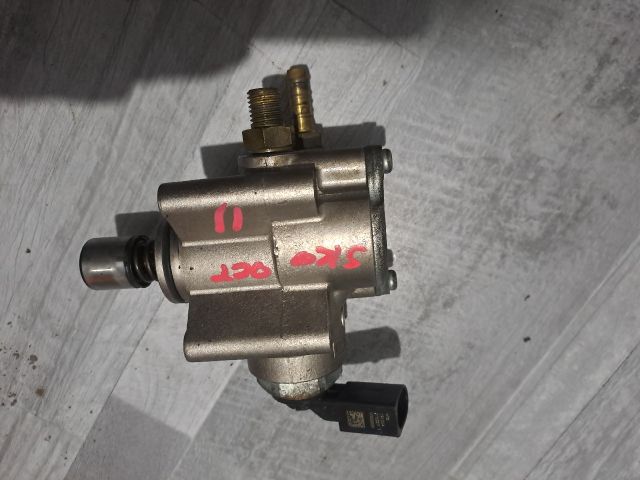 bontott SKODA OCTAVIA II Üzemanyag Szivattyú