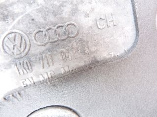 bontott SKODA OCTAVIA II Váltó Bowden