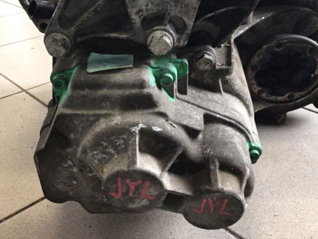 bontott SKODA OCTAVIA II Váltó (Mechanikus)