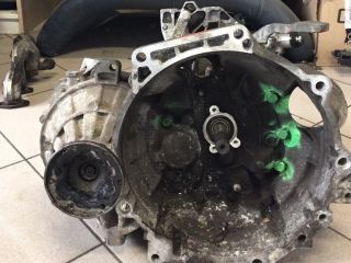 bontott SKODA OCTAVIA II Váltó (Mechanikus)