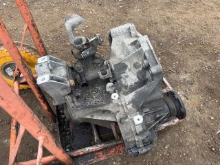 bontott SKODA OCTAVIA II Váltó (Mechanikus)