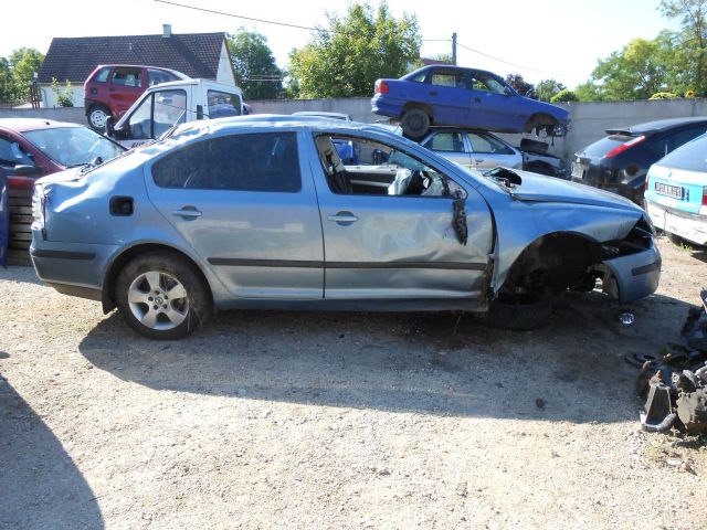 bontott SKODA OCTAVIA II Gyújtótrafó