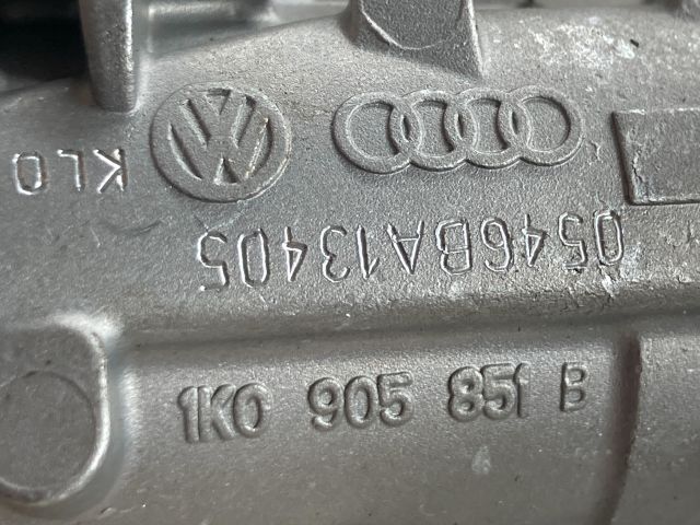 bontott SKODA OCTAVIA II Motorvezérlő