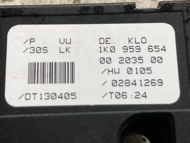 bontott SKODA OCTAVIA II Motorvezérlő