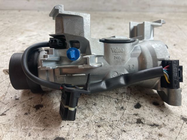 bontott SKODA OCTAVIA II Motorvezérlő