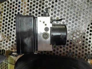 bontott SKODA OCTAVIA II ABS Kocka