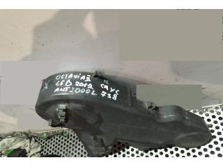 bontott SKODA OCTAVIA II Felső Vezérlés Burkolat