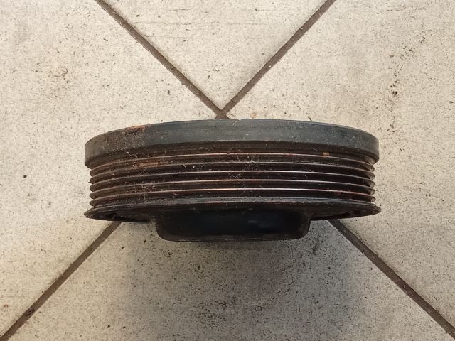 bontott SKODA OCTAVIA II Főtengely Szíjtárcsa