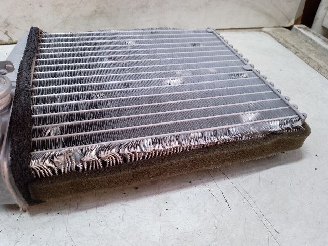 bontott SKODA OCTAVIA II Fűtőradiátor