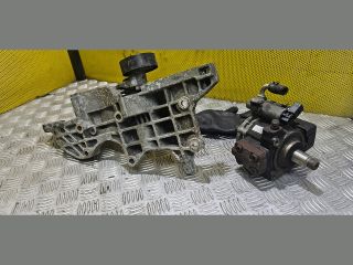 bontott SKODA OCTAVIA II Generátor Tartó Bak