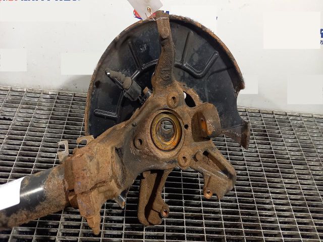 bontott SKODA OCTAVIA II Jobb első Csonkállvány