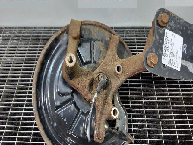 bontott SKODA OCTAVIA II Jobb hátsó Csonkállvány