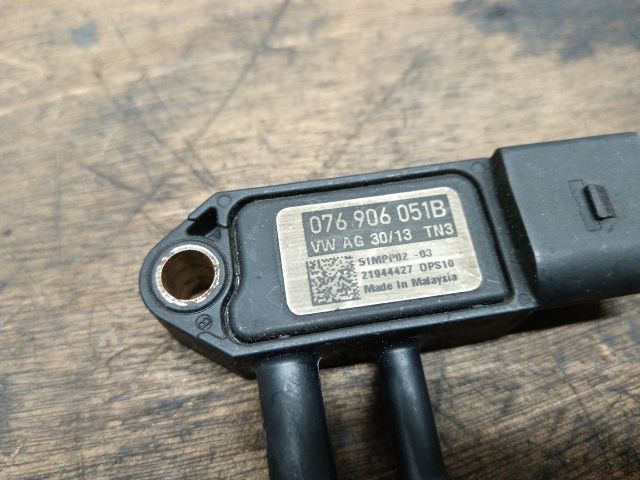 bontott SKODA OCTAVIA II Kipufogó Nyomásérzékelő