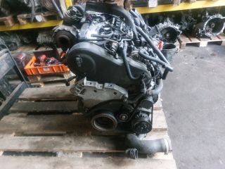 bontott SKODA OCTAVIA II Komplett Motor (Segédberendezésekkel)