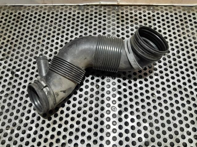 bontott SKODA OCTAVIA II Légbeömlő Cső