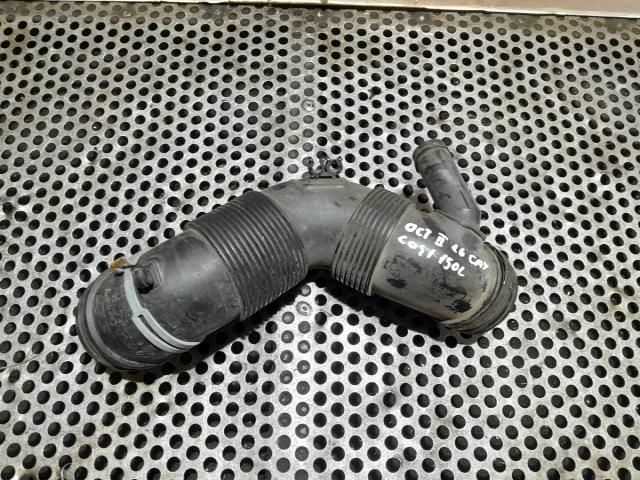 bontott SKODA OCTAVIA II Légbeömlő Cső