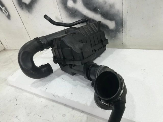 bontott SKODA OCTAVIA II Légszűrő Ház