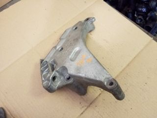 bontott SKODA OCTAVIA II Motor Tartó Bak (Fém)