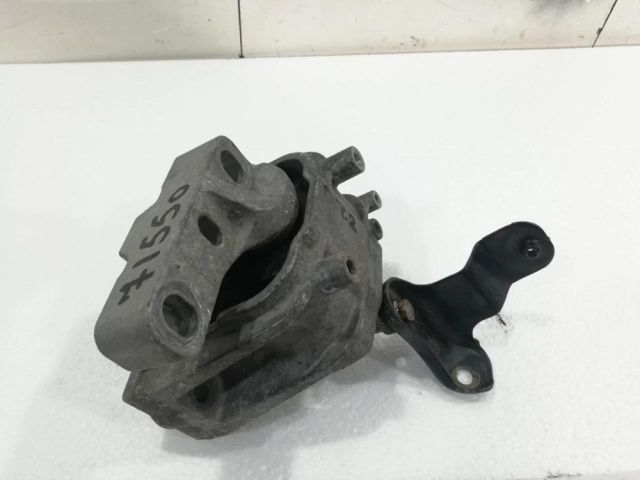 bontott SKODA OCTAVIA II Motor Tartó Bak (Pozíciófüggetlen)