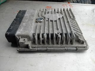 bontott SKODA OCTAVIA II Motorvezérlő